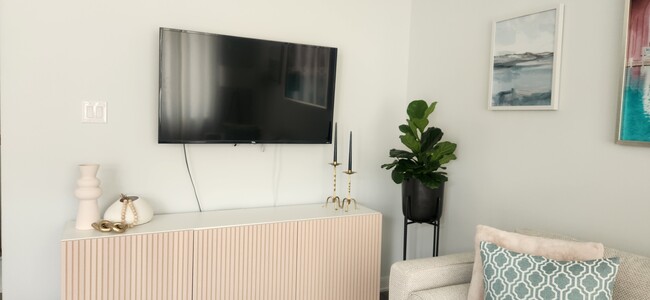 Living Room - 231 Billrian Cres