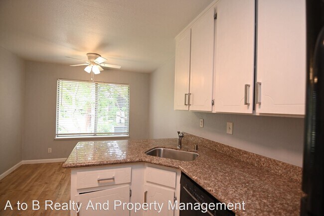Building Photo - 3 br, 2 bath House - 2583 Gimelli Way #74