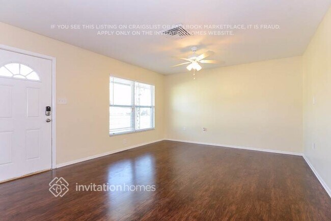 Foto del edificio - 5348 Colewood Pl