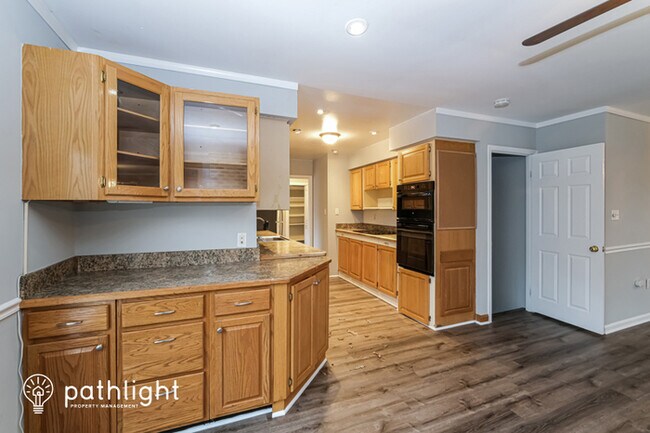 Building Photo - 5316 Lily Court
