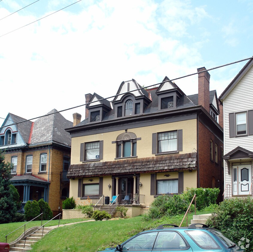 Primary Photo - 346 S Aiken Ave