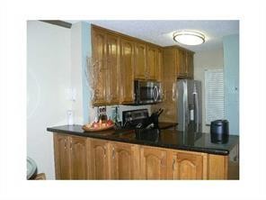 Primary Photo - 2228 N Cypress Bend Dr