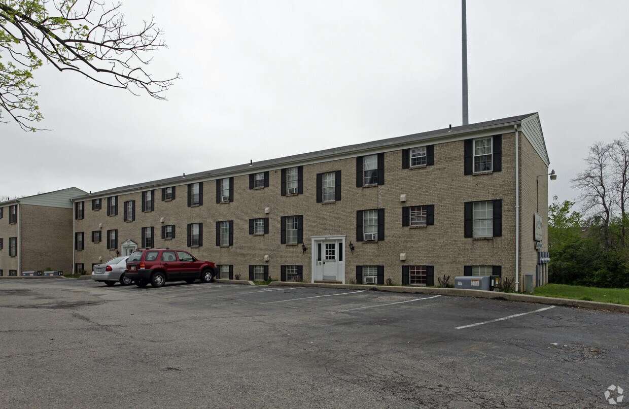 Primary Photo - Maribeth Apartments