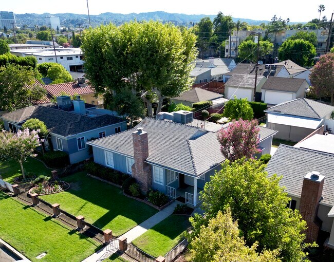Building Photo - 5417 Bevis Ave