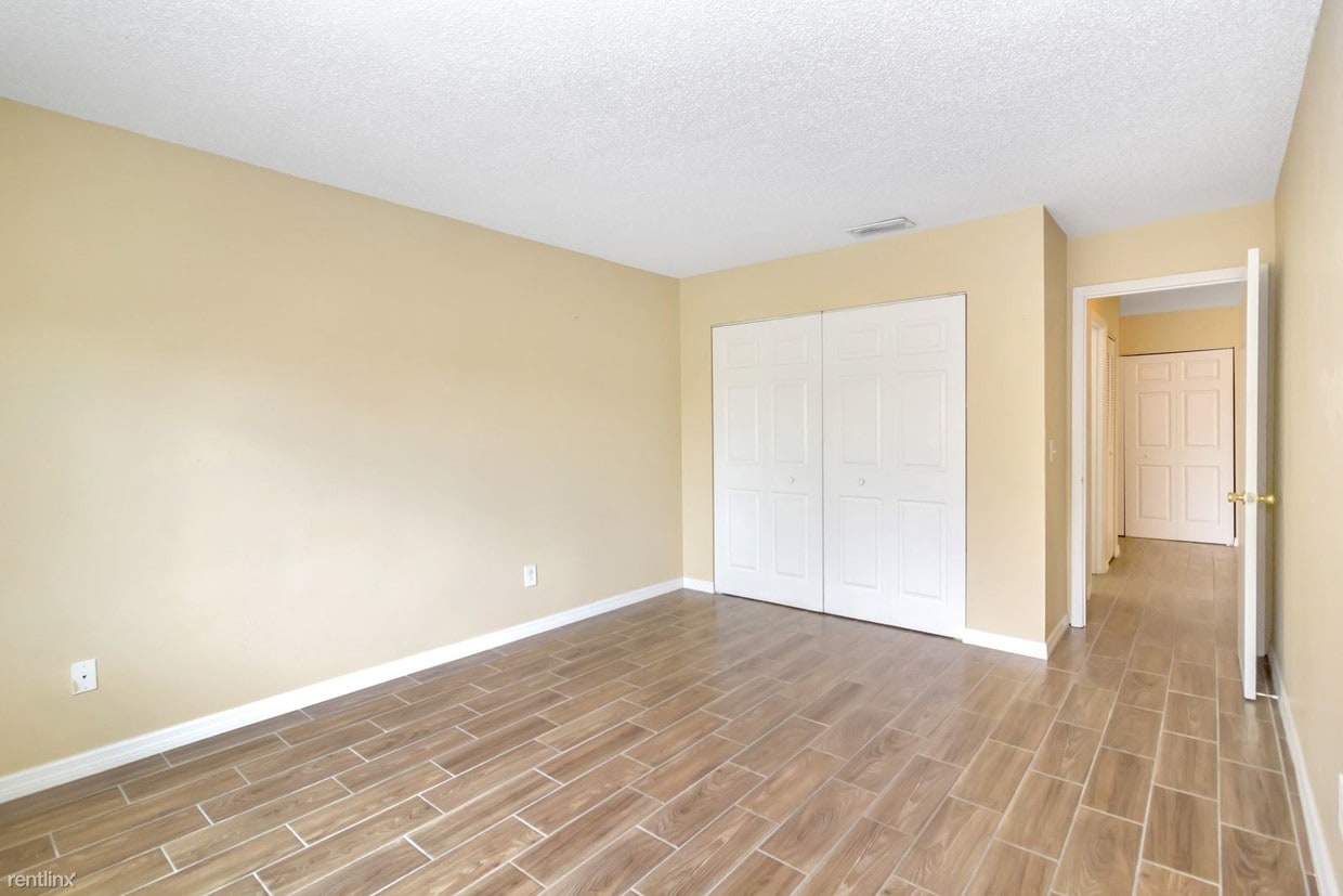 648 Kenwick Cir Unit Apt 202, Casselberry, FL 32707 Room for Rent in