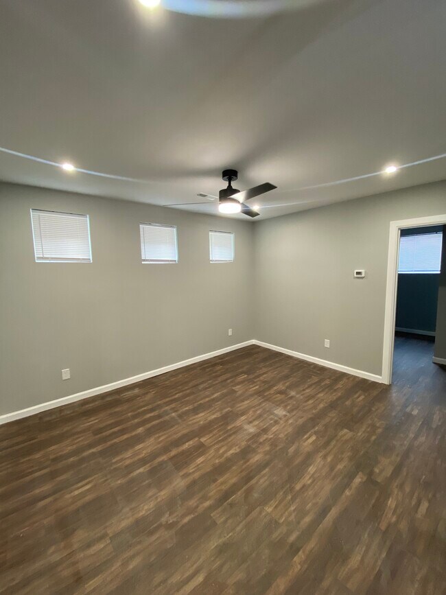 Foto del edificio - 1235 Summit St