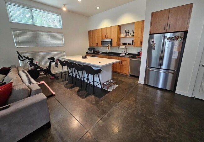 Foto del edificio - 18 Ambler Ln