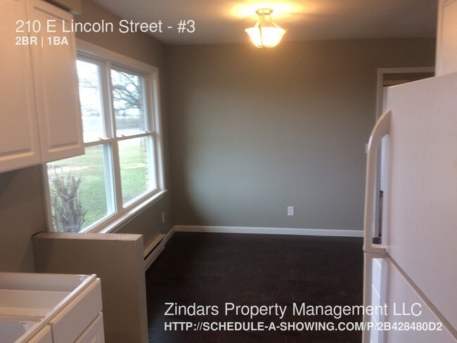 Foto del edificio - 210 E Lincoln St