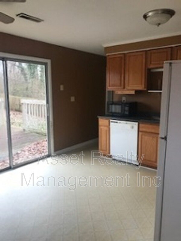 Foto del edificio - 736 Lippencott St