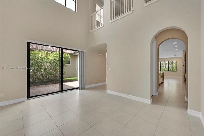 Building Photo - 9365 Solstice Cir