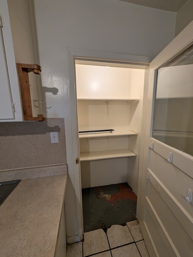 Foto del edificio - 113 W 600 N