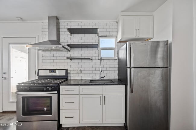 Foto del edificio - 3615 N 15th Ave