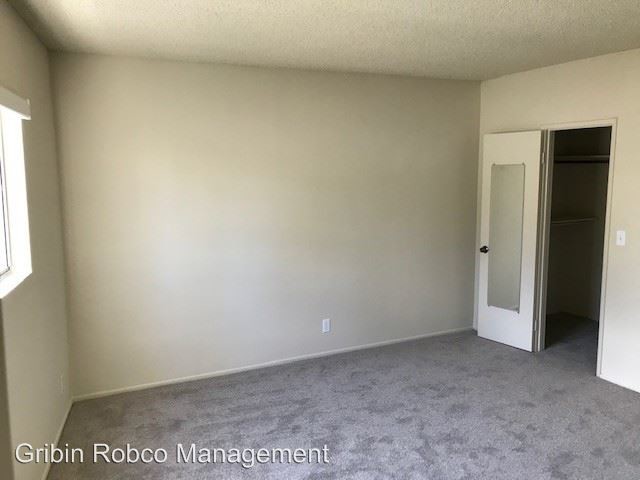 Foto del edificio - 5358 Circle Dr