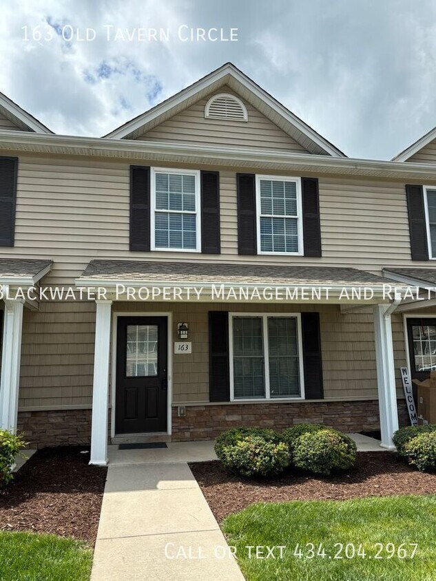 Foto principal - 163 Old Tavern Cir