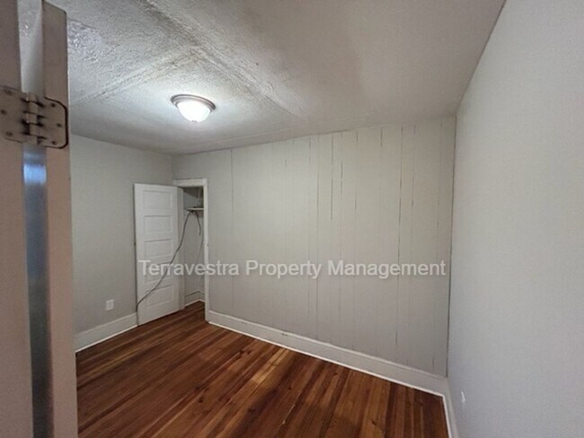 Building Photo - 23-25 W Pitman Street