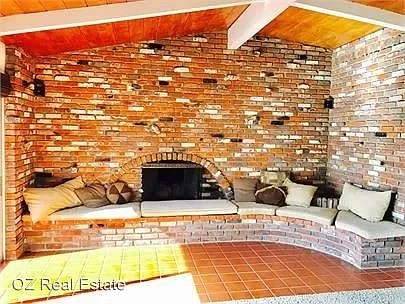 Building Photo - 5532 Baja Dr