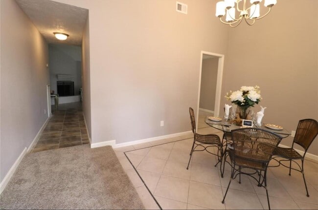 Building Photo - 23019 Good Dale Ln