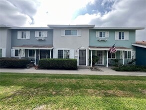 Building Photo - 19868 Berkshire Ln