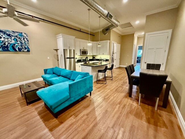 Foto del edificio - 317 Main St