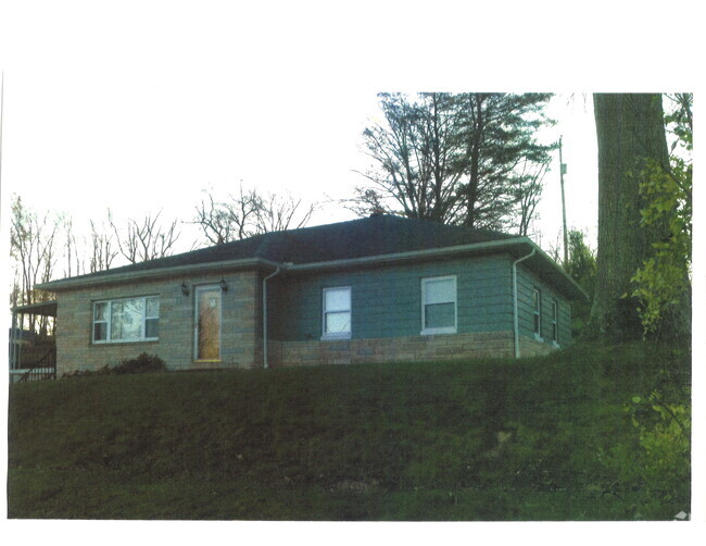 Building Photo - 2616 Rummelbrown Dr