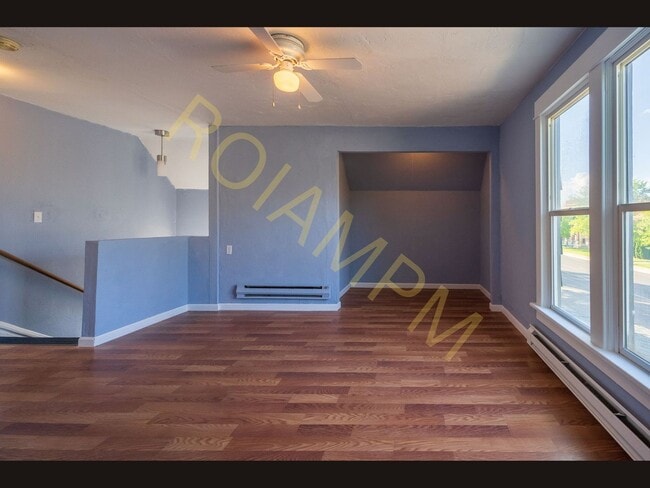 Building Photo - 605 2nd Ave N