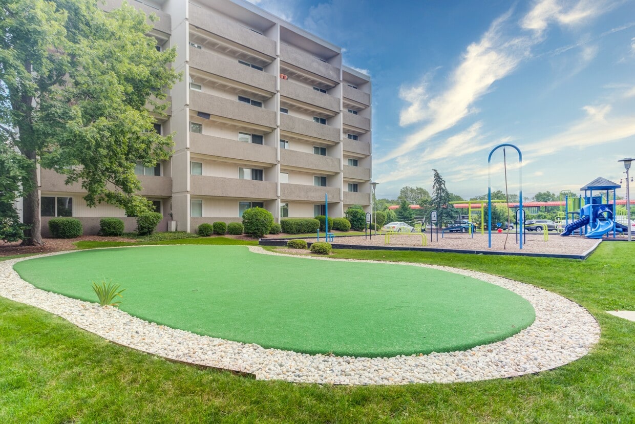 Park Towers Apartment Homes Apartments in Richton Park, IL