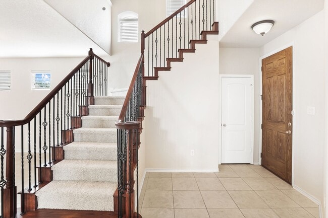 Foto del edificio - Well-Maintained 3-Bedroom Home – Ideal for...