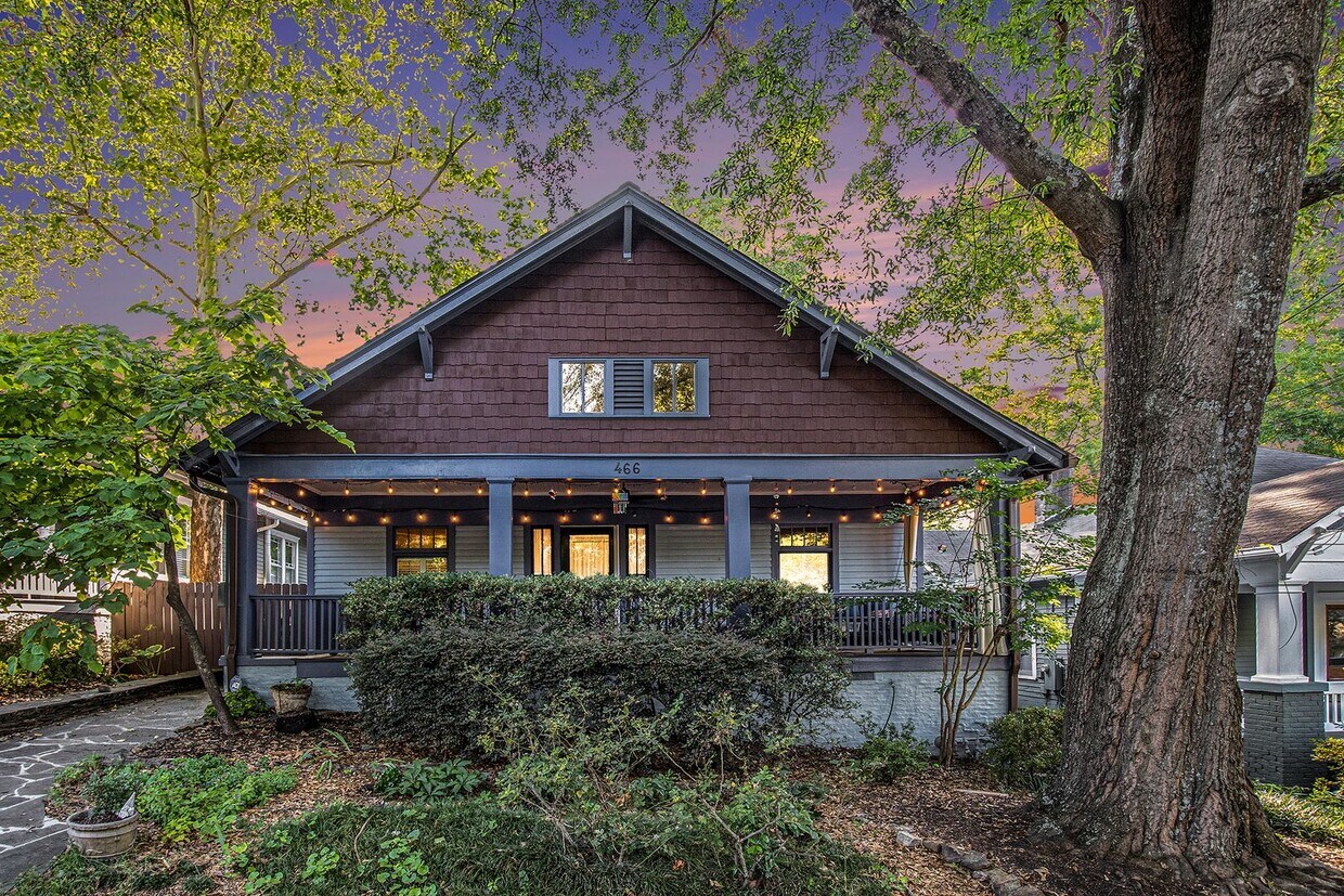 Foto principal - 466 Candler St NE