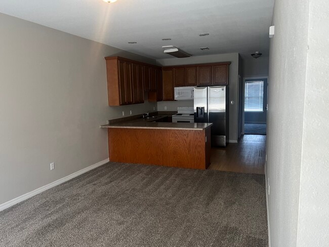 Living Room and Kitchen - 2416 Gladiolus St