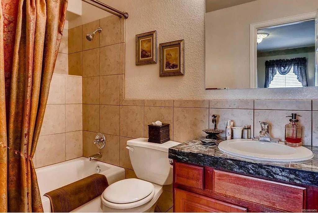 Primary Photo - 13902 E Princeton Pl