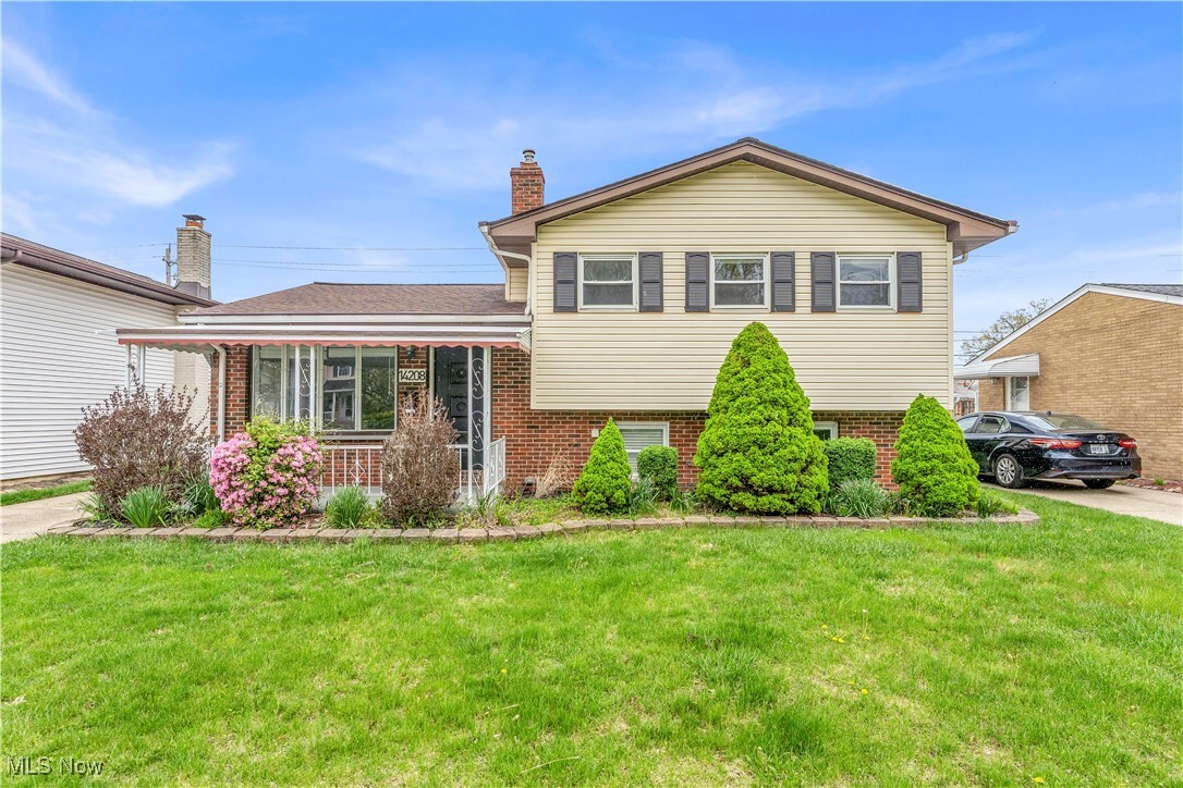 Foto principal - 14208 Sheldon Blvd