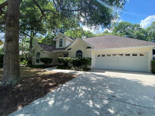 Building Photo - 107 Ashwood Way