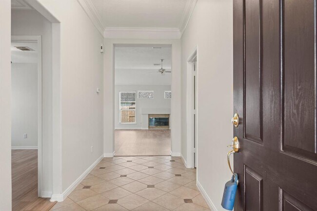 Foto del edificio - 23214 Goldensong Ct