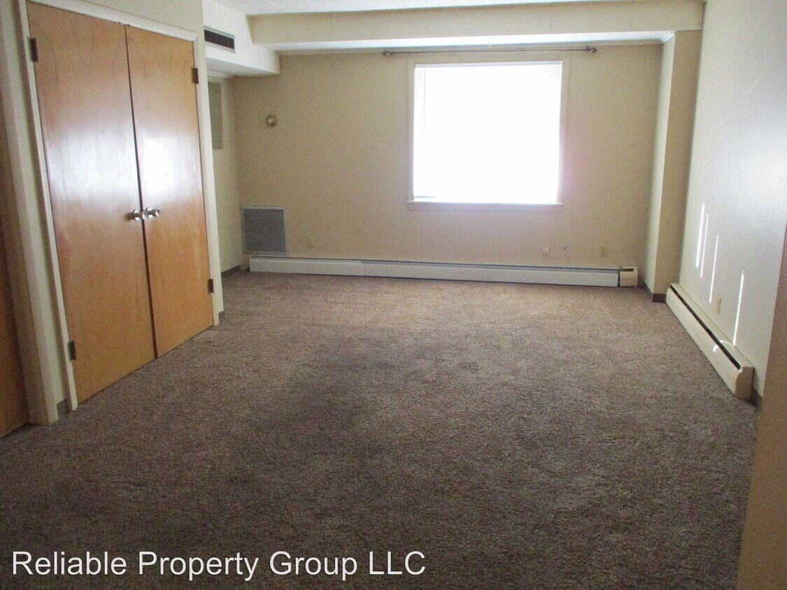 Foto principal - 550 E State Blvd