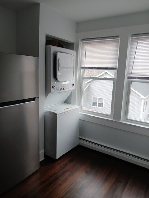 Building Photo - 41 Cedar St