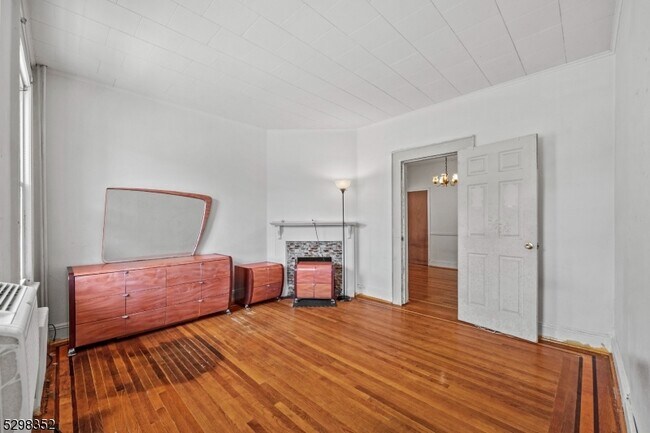 Foto del edificio - 318 Morrissee Ave