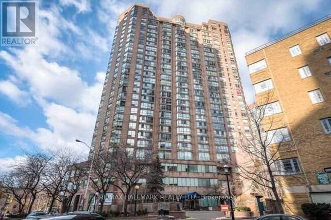 Building Photo - 44 St Joseph St