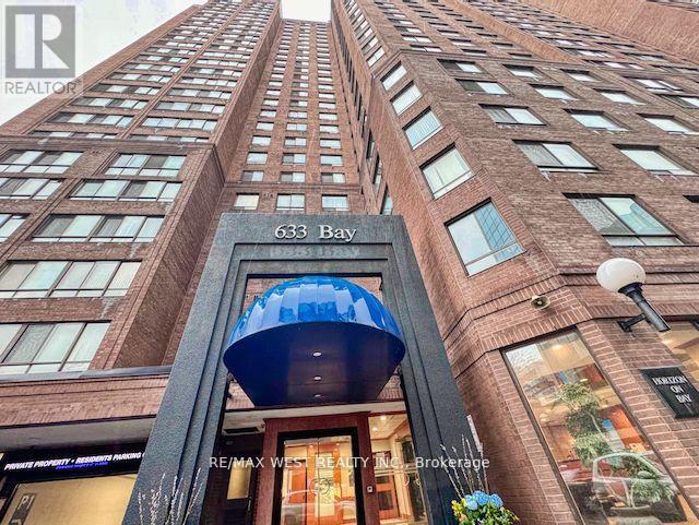 Photo du bâtiment - 633-1633 Bay St.
