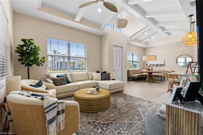 Foto del edificio - 7136 Saona CT