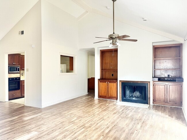 Photo - 145 Croydon Ave House