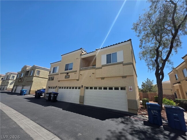 Building Photo - 6316 Beige Bluff St