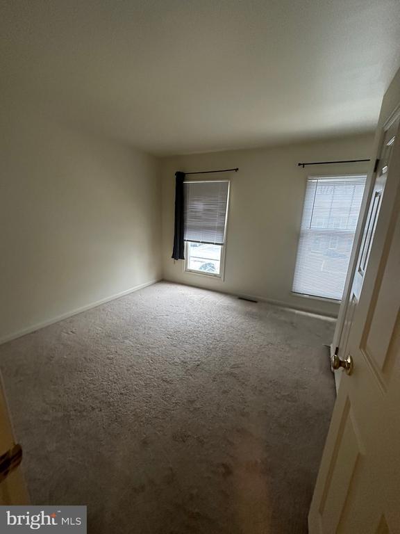 Building Photo - 6220 Stanford Ct