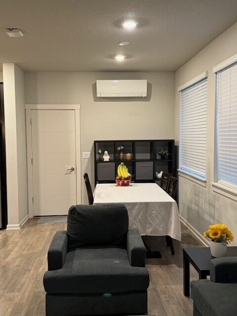 Foto del edificio - 7969 SE Engelmann St