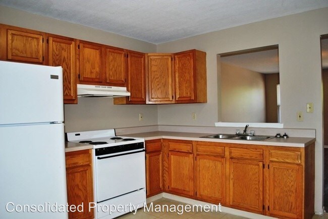 Building Photo - 425 Romig St