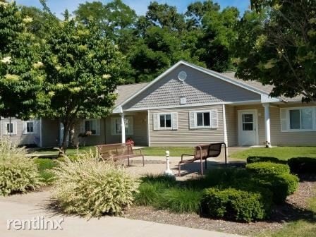 Building Photo - 17041 Lloyds Bayou Dr