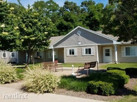 Foto del edificio - 17041 Lloyds Bayou Dr