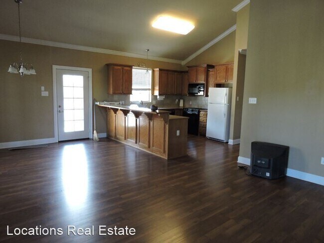 Building Photo - 3 br, 2 bath House - 38035 - 7B Post Offic...