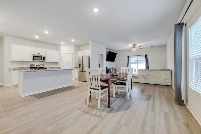 Foto del edificio - Private 3BR Home in Rincon with Fully Fenced Yard & Modern Comforts