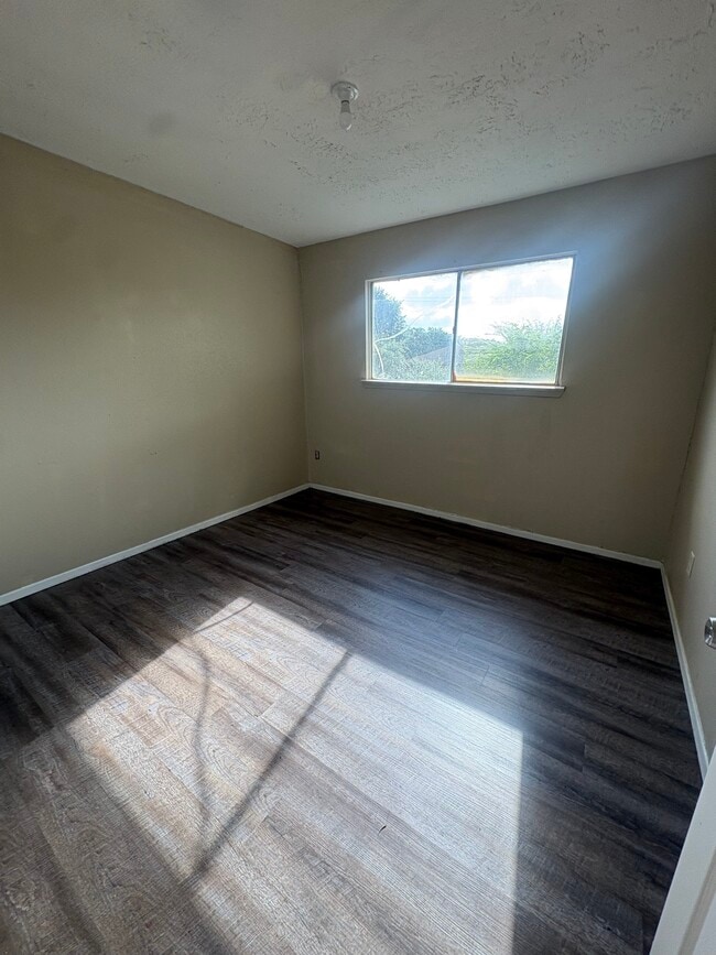 Building Photo - 176 Goodson Dr
