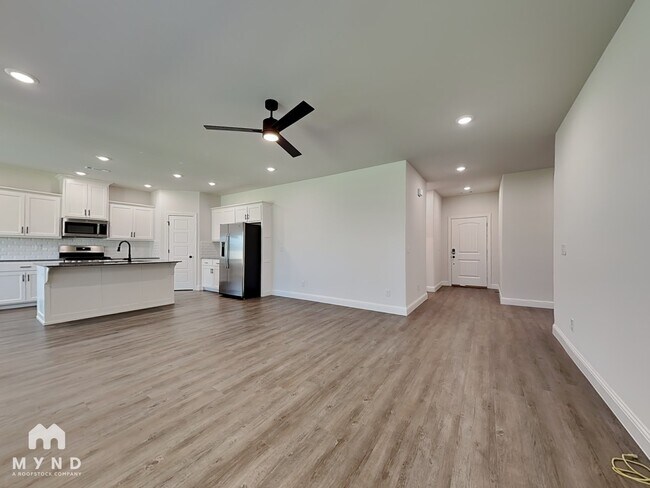 Foto del edificio - 1120 Sunshine Ct